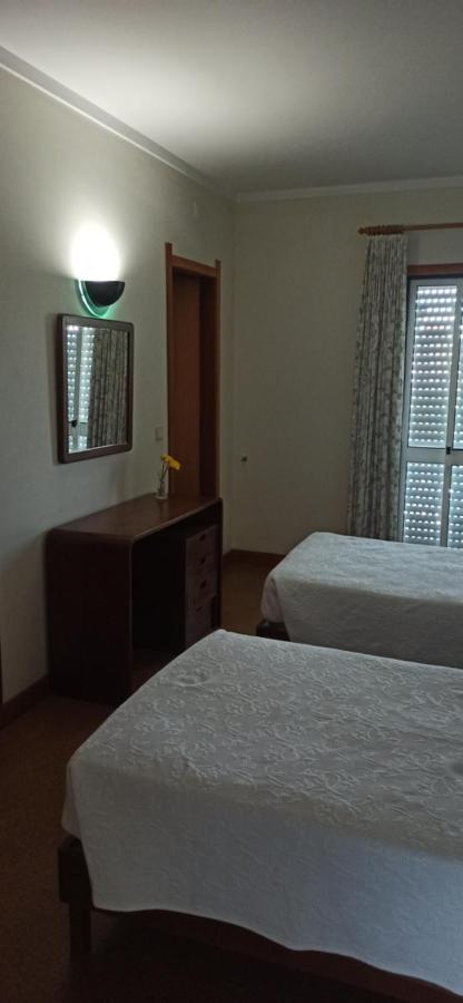 Pensao Continental Machado Hotel กัลเดลาส ภายนอก รูปภาพ